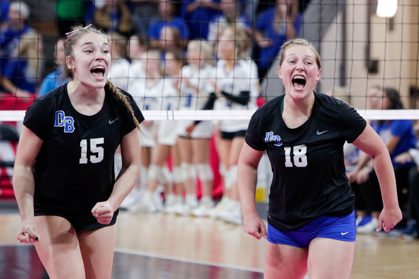 110122-qc-spt-volley-ball db-15.jpg